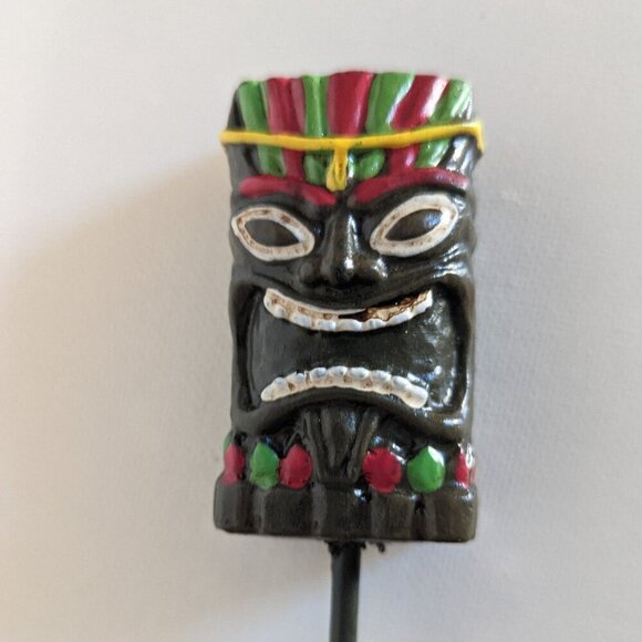 NWT Awesome Tiki Plant Pick Tropical Luau Home Decor Love of Gardening Scary NEW - Picture 1 of 3